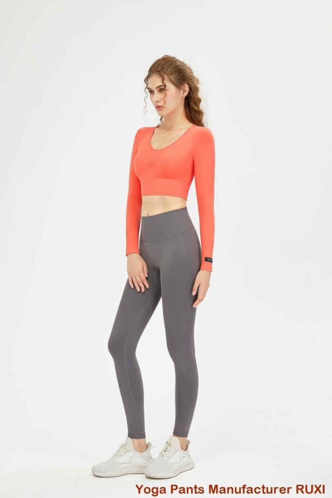 महिला विभाजन चलिरहेको शर्ट्स RUXI