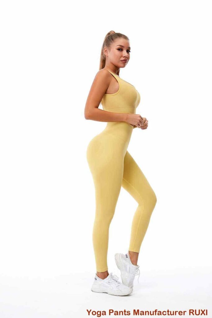 जिम छोटो टाइट्स RUXI ne3094